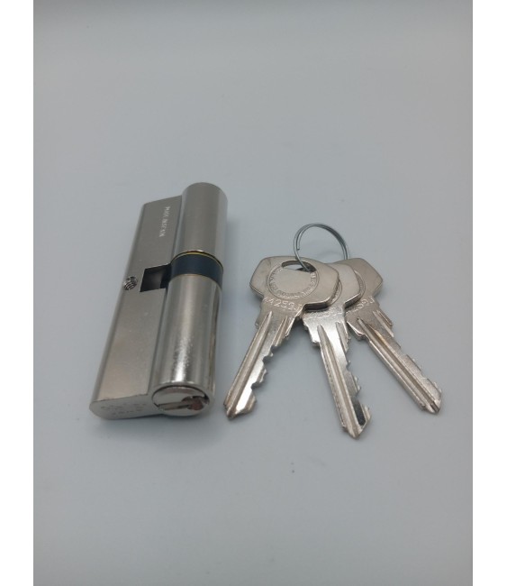 BOMBILLO YALE 40-40 NIQUEL LEVA CORTA LL/IGUALES (Y54040HNLC)