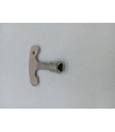 LLAVE TRIANGULO 8MM RF-301